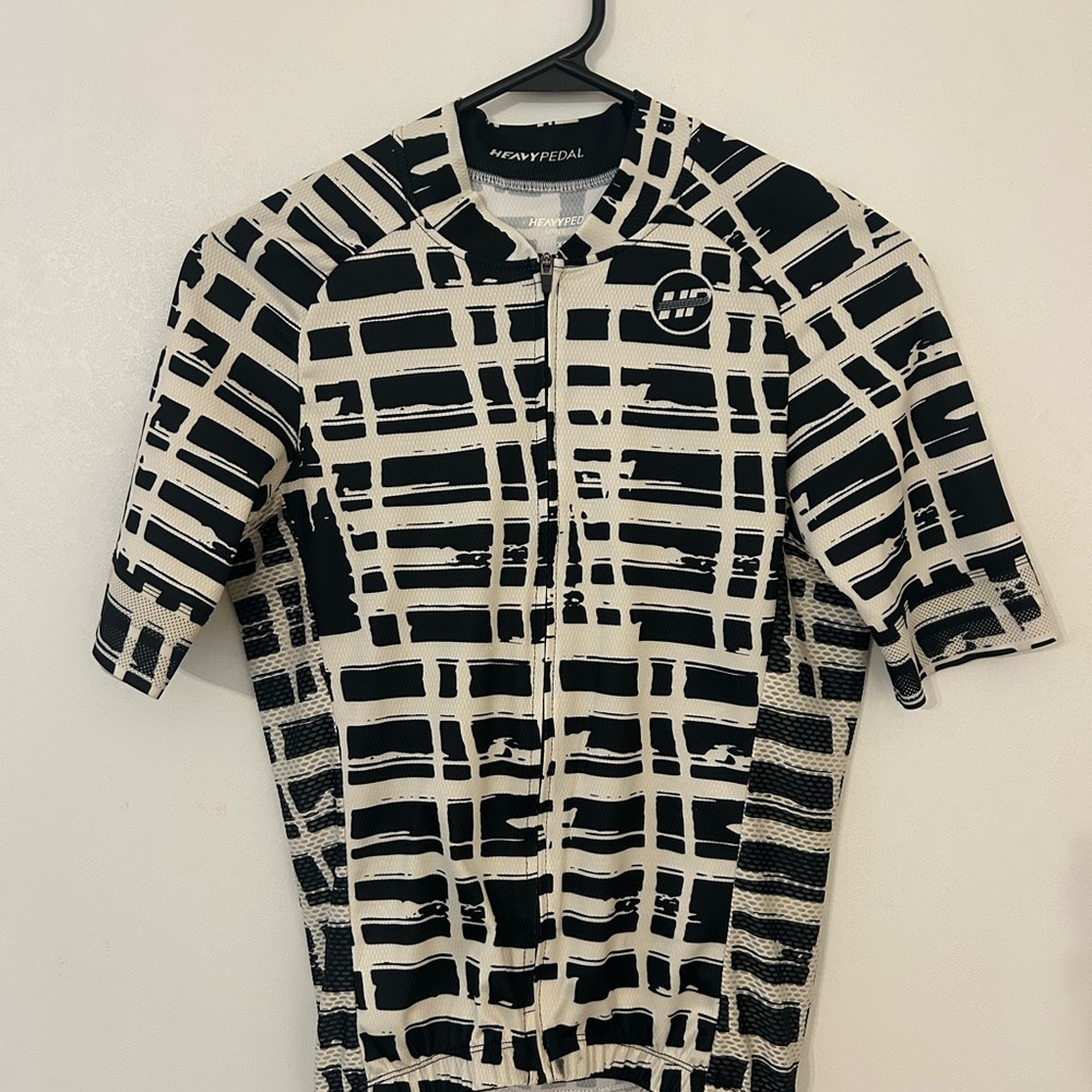 Heavy Pedal Black and White Graphic Cycling Jersey